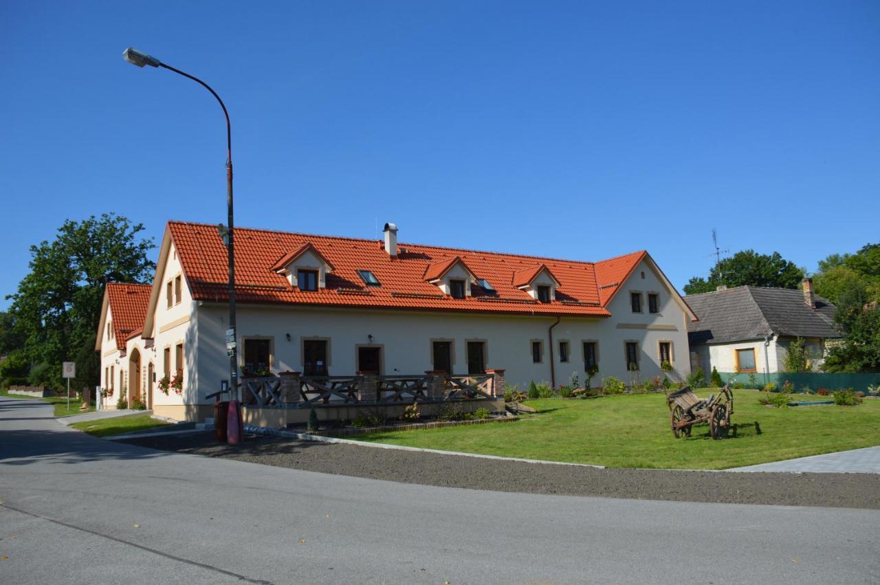 Penzion U Podkovare Třeboň 외부 사진