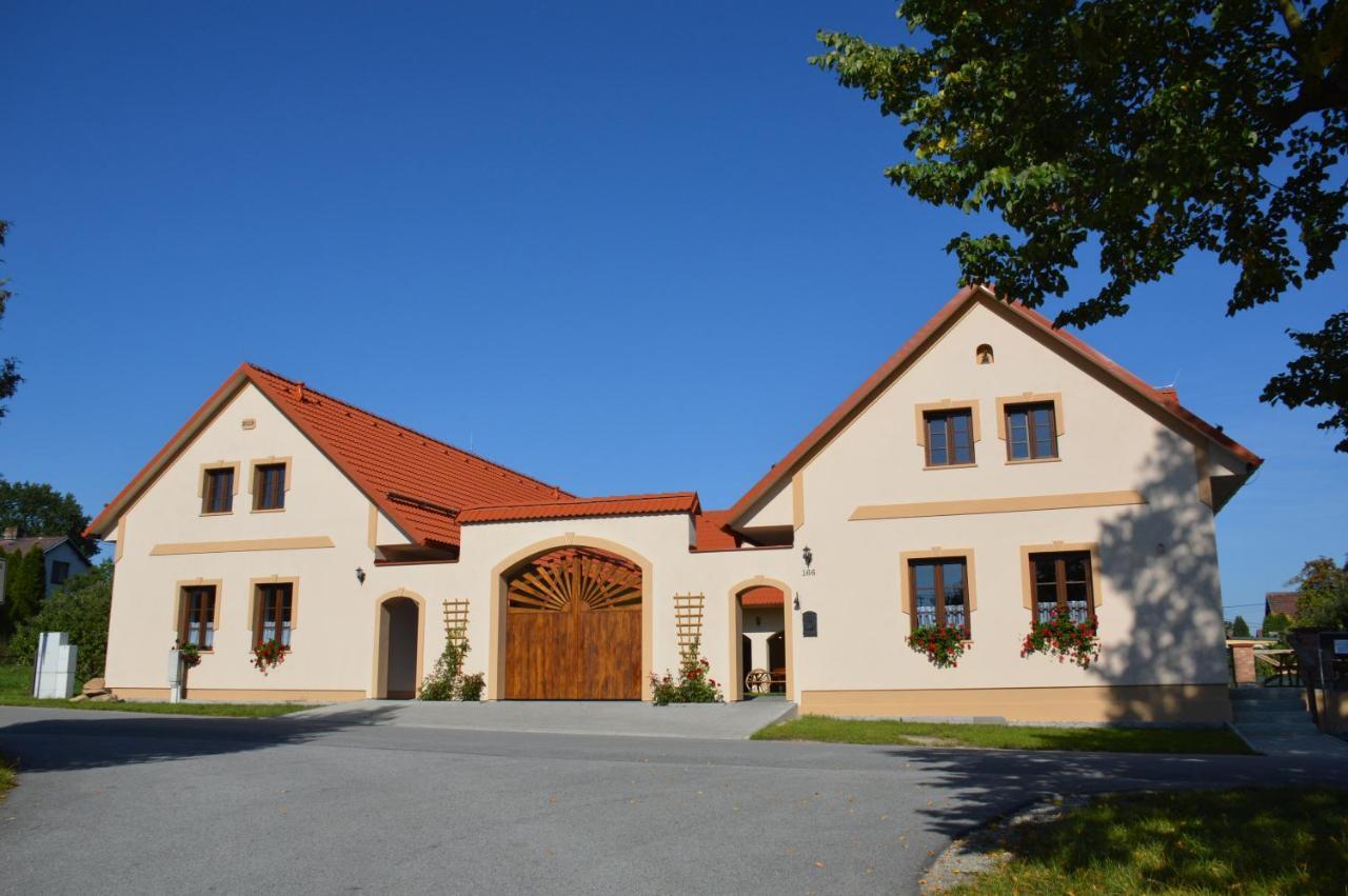 Penzion U Podkovare Třeboň 외부 사진