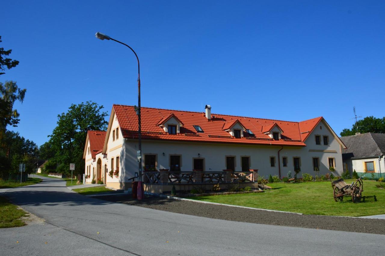 Penzion U Podkovare Třeboň 외부 사진